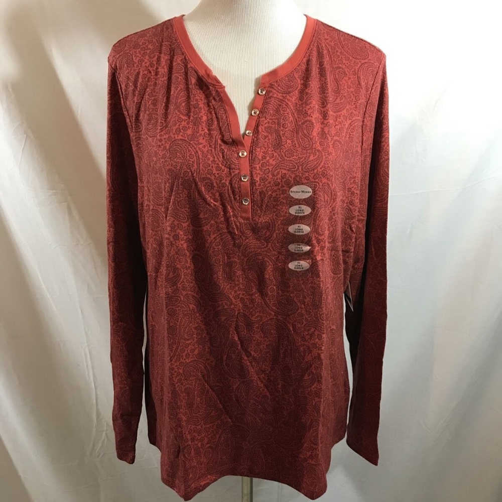 Studio Works dark salmon paisley long sleeve henle